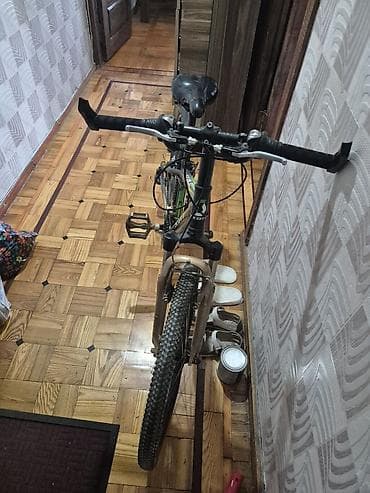 scott velo: Scott Scale dağ velosipedi 24.luk- bir tekernde biaz bosdu.Çərçivə — 2
