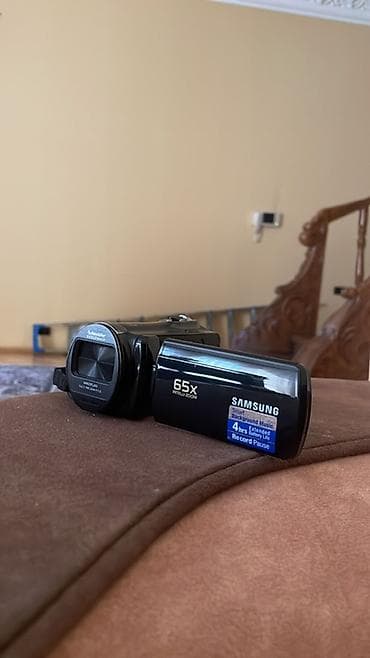 samsung videokamera: Samsung rəqəmsal videokamera - Model xətti: Samsung camcorder (qara — 1