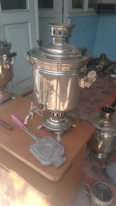 7 litr Xüsusiyyətlər: - Parlaq metal gövdə, yuxarıda çəkilməli at lalafo.az 7 litr Xüsusiyyətlər: - Parlaq metal gövdə, yuxarıda çəkilməli