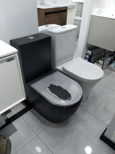 qara unitaz: Mat qara rəngli unitaz, müasir hamam otaqları üçün nəzərdə — 2