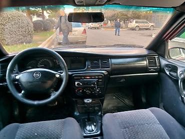 əlimyandı avto: Opel Vectra: 1.8 l | 1997 il 101000 km Hetçbek — 7