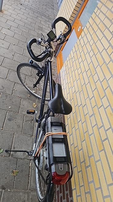 cube velo: İşlənmiş Elektrik velosipedi 28", sürətlərin sayı: 30, 500-750 Vt, Ünvandan götürmə — 2