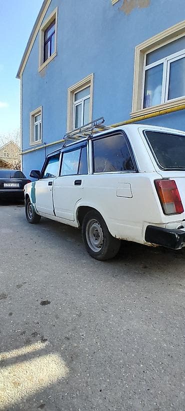04 masin: VAZ (LADA) 2104: 1.6 l | 1992 il 77999 km Universal — 1