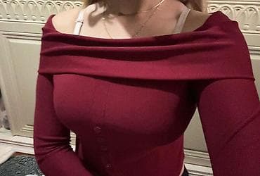 Bordo rəngli qadın bluzası yeni - Model: Açar yaxalı, çiyinləri açıq