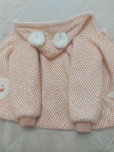 uşaq paltarı: Kurtka qız uşağına.4- 6 yaş.Təzə kimi.Yaz payız mövsümünə — 2