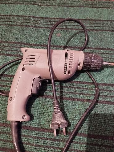 Şəbəkə ilə işləyən elektrik matkap/şamofor - 220V iki pinli fişli lalafo.az -da Şəbəkə ilə işləyən elektrik matkap/şamofor - 220V iki pinli fişli
