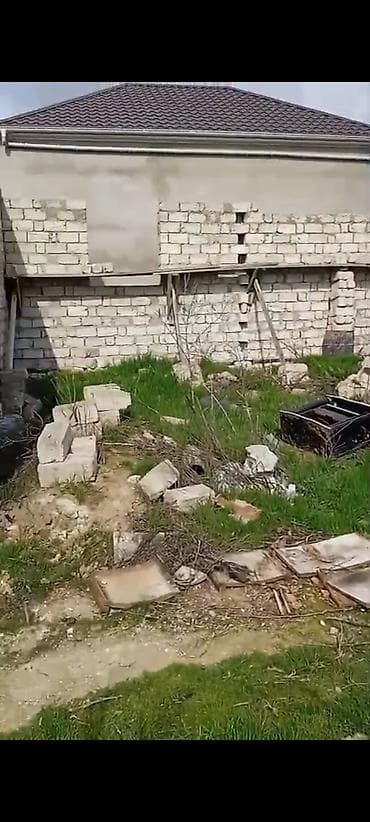 kewle qesebesinde ev: Maştağa gülçülük də 1.5 sot torpağın içərisində əsas magistral yolun — 3