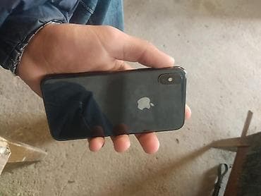 iphone x ucuz qiymete: IPhone X, 64 GB, Qara, Qırıq — 1