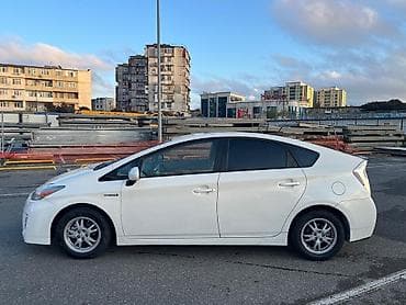 masin cexolu satisi: Toyota Prius: 1.8 l | 2010 il Hetçbek — 5