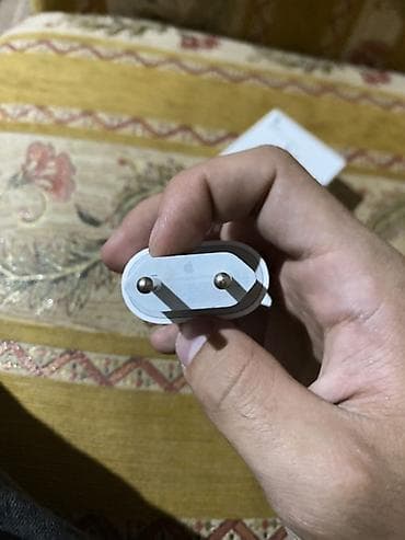 iphoneler: Apple USB‑C Güc Adapteri – 20W - Güc: 20W (USB‑C çıxış) - Ştepsel — 5