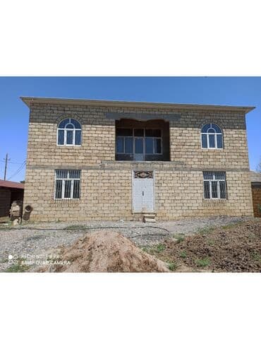 sadiq evler: 8 комнат, 247 м², Средний ремонт — 3