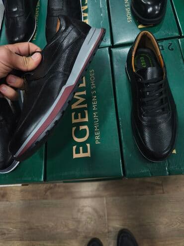 ayaqqabı кожание: Kişi ayaqqabıları – klassik və gündəlik modellər - Material: qara və — 28