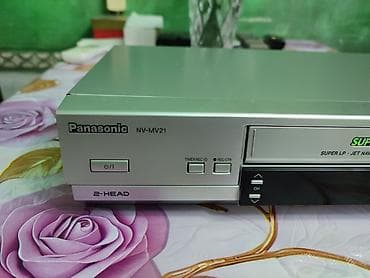 tv 75: Panasonic NV-MV21 videorekorderi

Tam işlək vəziyyətdədir.
Pultu var — 5