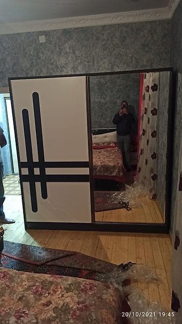 Düz dolab, Yataq otağı üçün, Ayaqqabı üçün, Kupe, Korpuslu