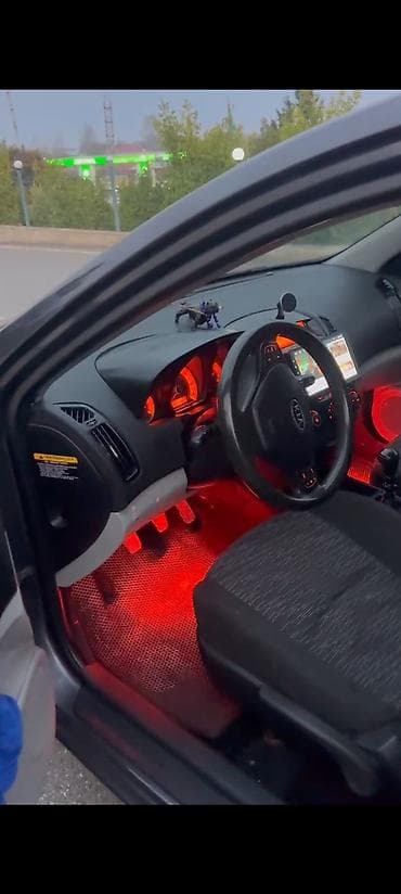 turbo az kia ceed benzin: Kia Cee’d – şəhər və uzun yol üçün praktik hetçbek. barter öz dəyərdə — 3