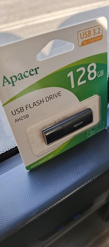Apacer flesh kart 128 gb 30 azn Kingston DataTraveler Exodia M USB — 2