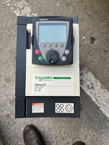 Schneider 4 kw invertor