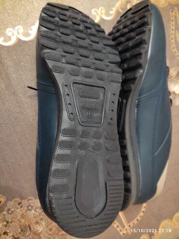 qadın krosovkaları yay üçün: Krasovka kişi üçün almaniyadan gətirilib təzə 45 razmer ölçü uyğun — 5