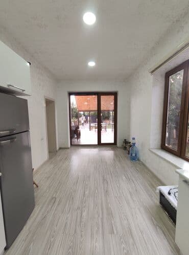 1 otaqlı ev: 6 otaqlı, 170 kv. m, Kredit var, Yeni təmirli — 8