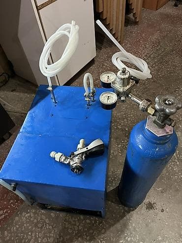 Su, sok, ayran aparatları: CO2 ilə qazlandırma və soyutma üçün aparat dəsti Məhsulun tərkibi: - — 3