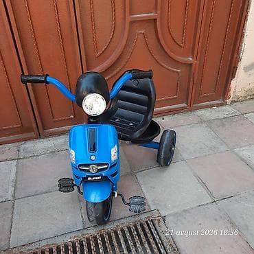 veloiped: Uşaq üçtəkərli velosipedi – “SUPER” modeli - Rəng: mavi/qarışıq qara — 2
