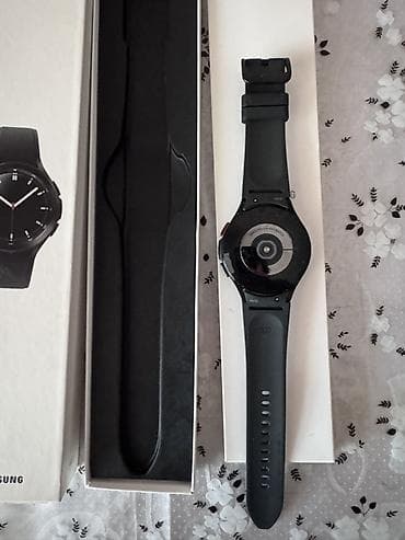 Samsung Galaxy Watch4 Classic (qara) - Klassik fırlanan bezel ilə — 2