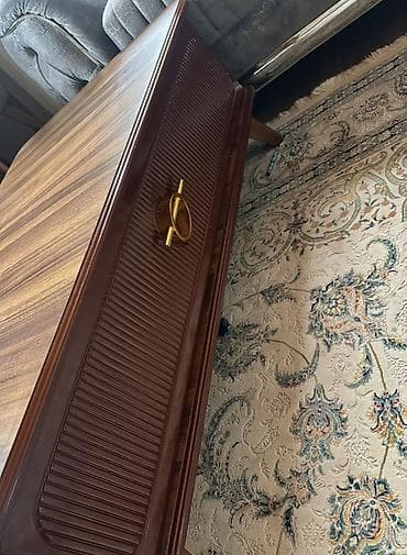 qədim mebel: İşlənmiş, Güzgüsüz — 4