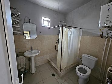 Квартиры: Kirayə üçün 4 otaqlı mənzil Planlama və sahələr: - 3 ayrı yataq otağı — 7