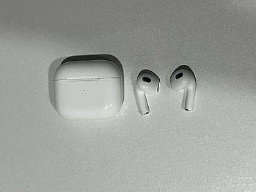 Apple AirPods (3-cü nəsil) – orijinal naqilsiz qulaqcıqlar