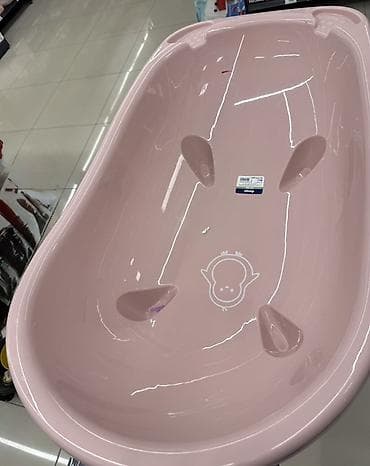 Uşaq vannası – rahat və təhlükəsiz çimmə üçün - Rəng: çəhrayı və boz