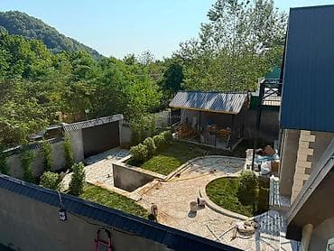 pano: Dağların ətəyində yerləşən müasir istirahət evi – ailə və dostlarla — 10