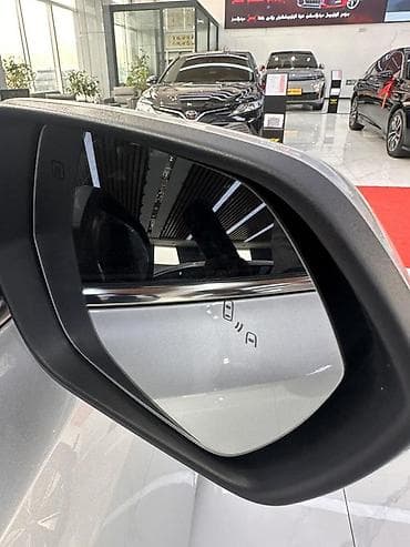 BYD Seal 05: 1.6 l | 2025 il 50 km Sedan — 2