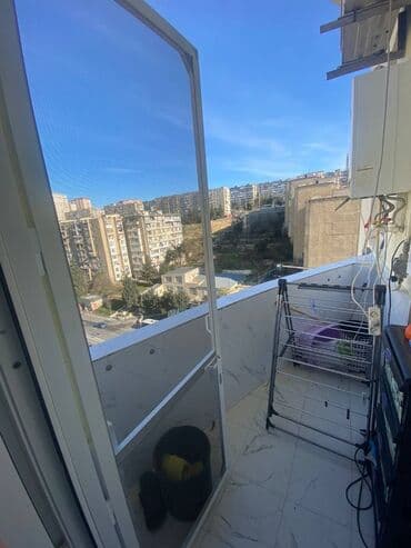 gəncə komsomol: Həzi Aslanov metrosunun yaxınlığında Gəncə prospektində 18 mertebeli — 11