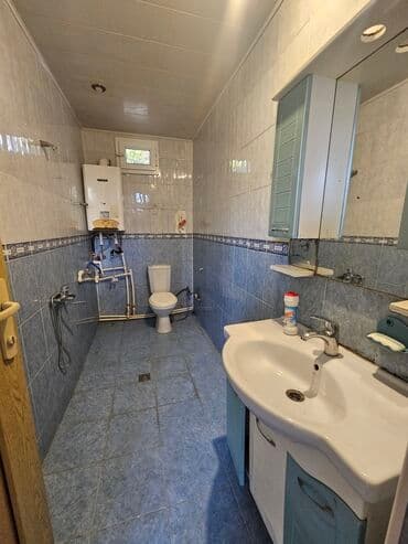 Qarajlar: 3 otaqlı, 100 kv. m, Orta təmir — 4