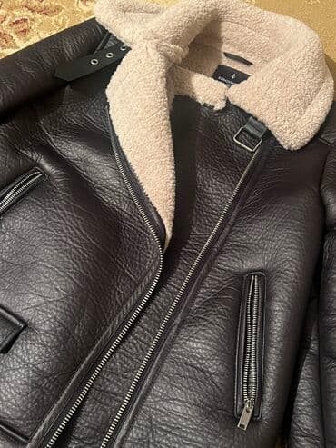 Donlar: Dəri kurtka, Stradivarius, XS — 4