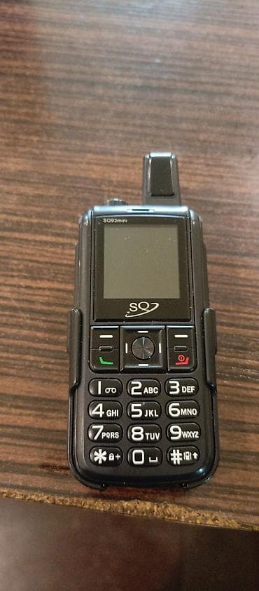 telefon a70: SQ93 mini düyməli mobil telefon - Kompakt korpus, üst hissədə — 2