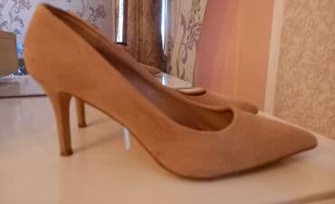 4xl nece razmerdi: Tuflilər, Ölçü: 39, rəng - Bej, İşlənmiş — 4