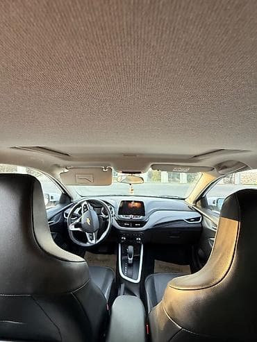 maşın satisi: Chevrolet : 1.2 l | 2025 il 35000 km Sedan — 5