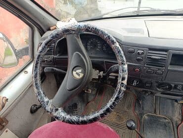 4 qapili niva satilir: QAZ GAZel: 2.3 l | 2004 il Mikroavtobus — 8