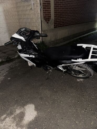 motosiklet ustası: Əvelə salam alekum moto normal vəziyətədi hecnə problem yoxtu otur — 5