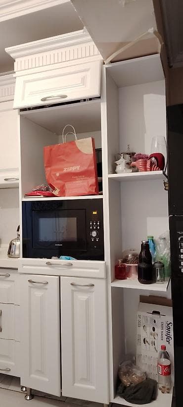 Metbext mebeli tecili satilir. Olcu 135×170. Qaz peci, aspirator — 6