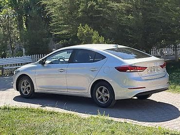 maqintafon maşın ucun: Hyundai Elantra: 1.6 l | 2018 il Sedan — 8