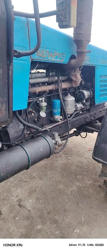 kia masinlari: Belarus 1221 (Gəncə yığımı) traktor - Güc sinfi: 120 a.g. etibarlı — 2