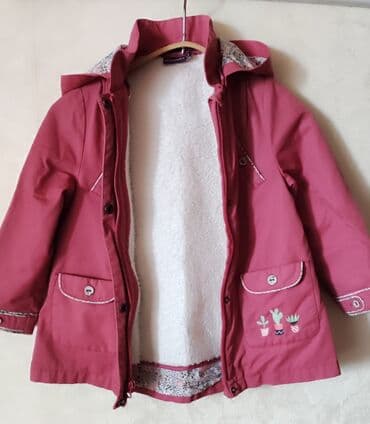 debli kurtkalar: 5 yaş.(110sm) Sergent Major Утеплитель и капюшон снимаются. Материал — 3