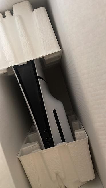 Məhsul: Sony PlayStation 5 (diskli versiya) + 2 ədəd DualSense