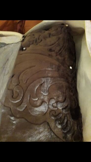 Şəkillər, tablolar: Yeni Yataq örtüyü, Ünvandan götürmə — 2