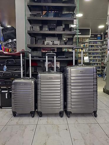 Səyahət çamadan dəsti – 3 ölçü, gümüş rəng - Korpus: yüngül və möhkəm lalafo.az -da Səyahət çamadan dəsti – 3 ölçü, gümüş rəng - Korpus: yüngül və möhkəm