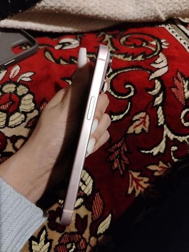 oyun telefon: IPhone 15, 128 GB, Rose Gold — 6