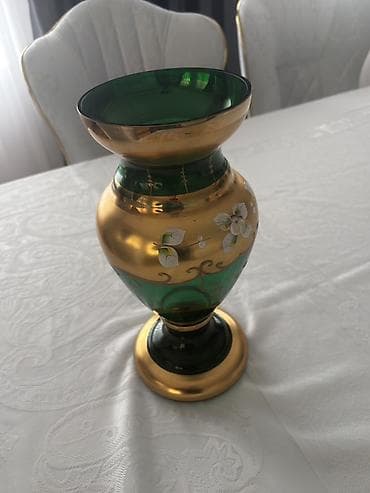 gul dibcekleri: Bir vaza, Bogem şüşəsi — 2