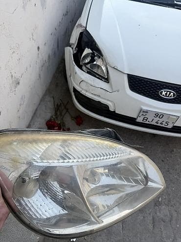 2107 faralari: Sol, Yaxın və uzaq vuran işıqlar Kia, Orijinal, İşlənmiş — 2